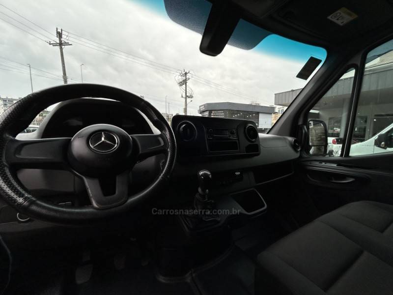 MERCEDES-BENZ - SPRINTER - 2020/2021 - Branca - R$ 210.000,00