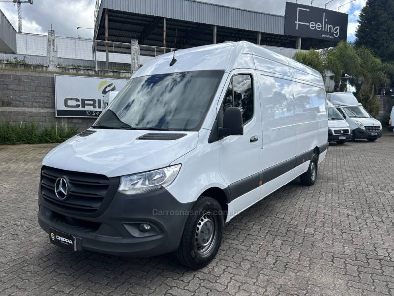 MERCEDES-BENZ - SPRINTER - 2020/2021 - Branca - R$ 220.000,00