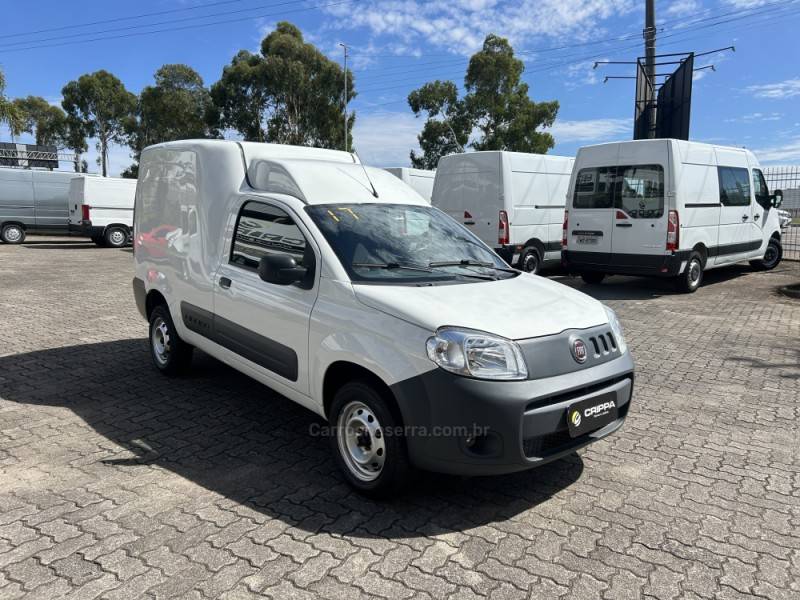 FIAT - FIORINO - 2023/2024 - Branca - R$ 95.000,00