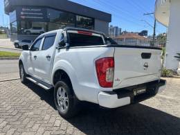NISSAN - FRONTIER - 2022/2022 - Branca - R$ 175.000,00