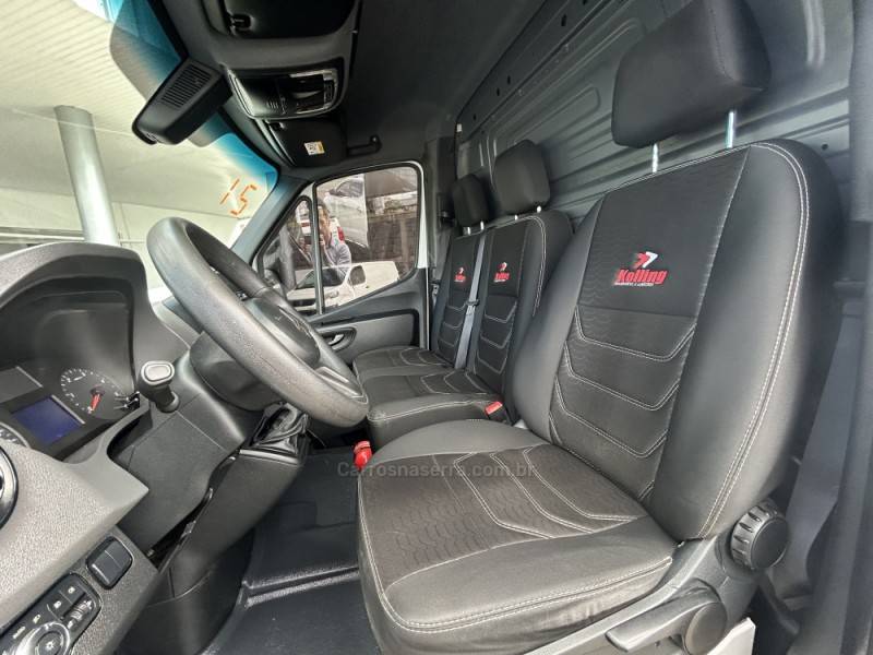 MERCEDES-BENZ - SPRINTER - 2020/2021 - Branca - R$ 220.000,00