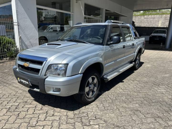 CHEVROLET - S10 - 2008/2009 - Prata - R$ 82.000,00