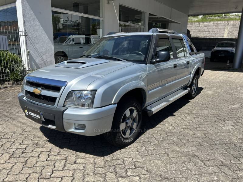 CHEVROLET - S10 - 2008/2009 - Prata - R$ 82.000,00