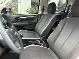 CHEVROLET - S10 - 2022/2022 - Branca - R$ 135.000,00